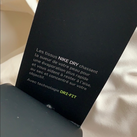 Sold🚫Nike Elastika Racerback Sport Tank Top - Picture 13 of 15